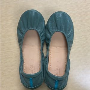Tieks Pacific Green